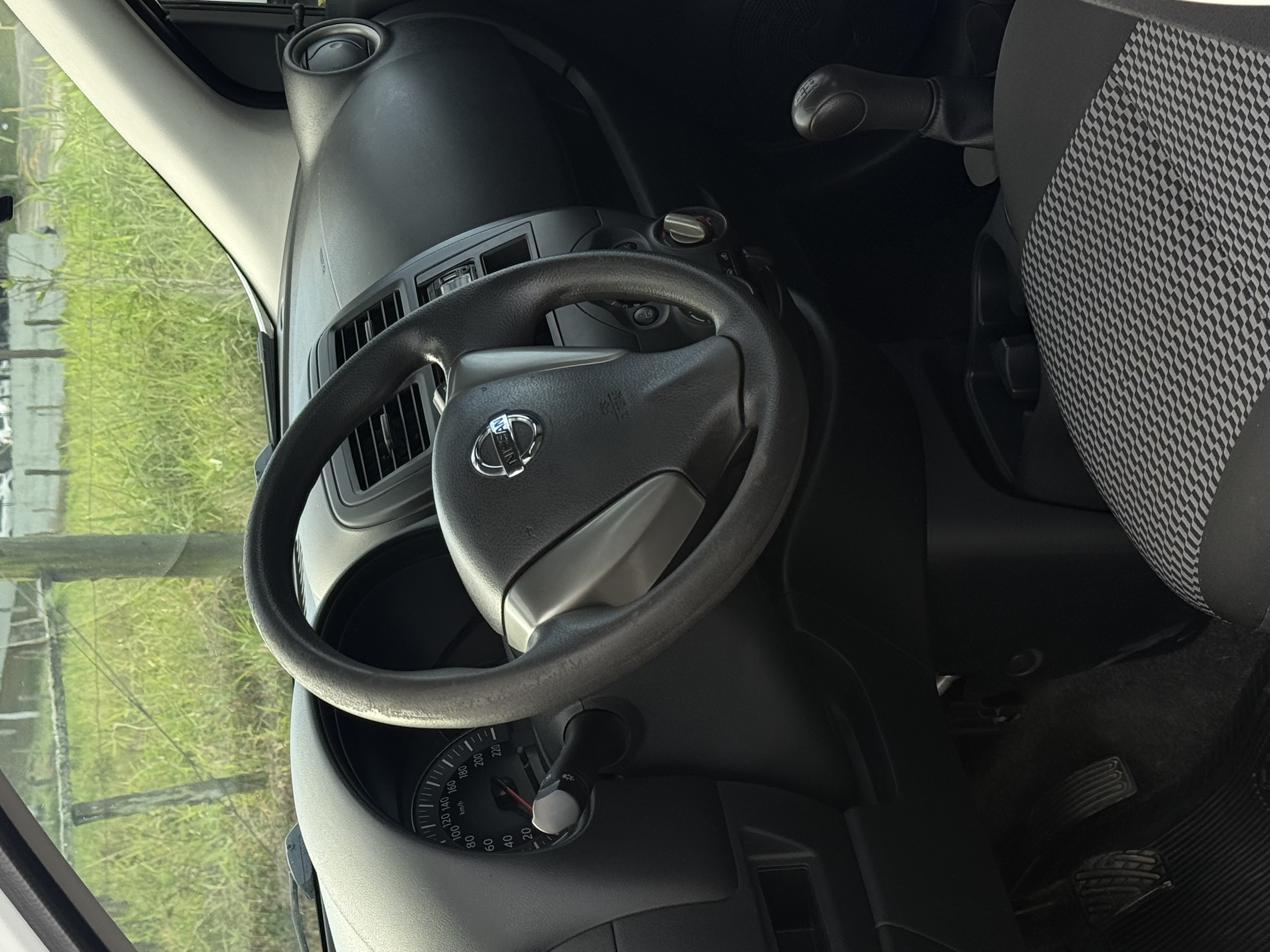 Nissan March S 1.0 manual, foto 7