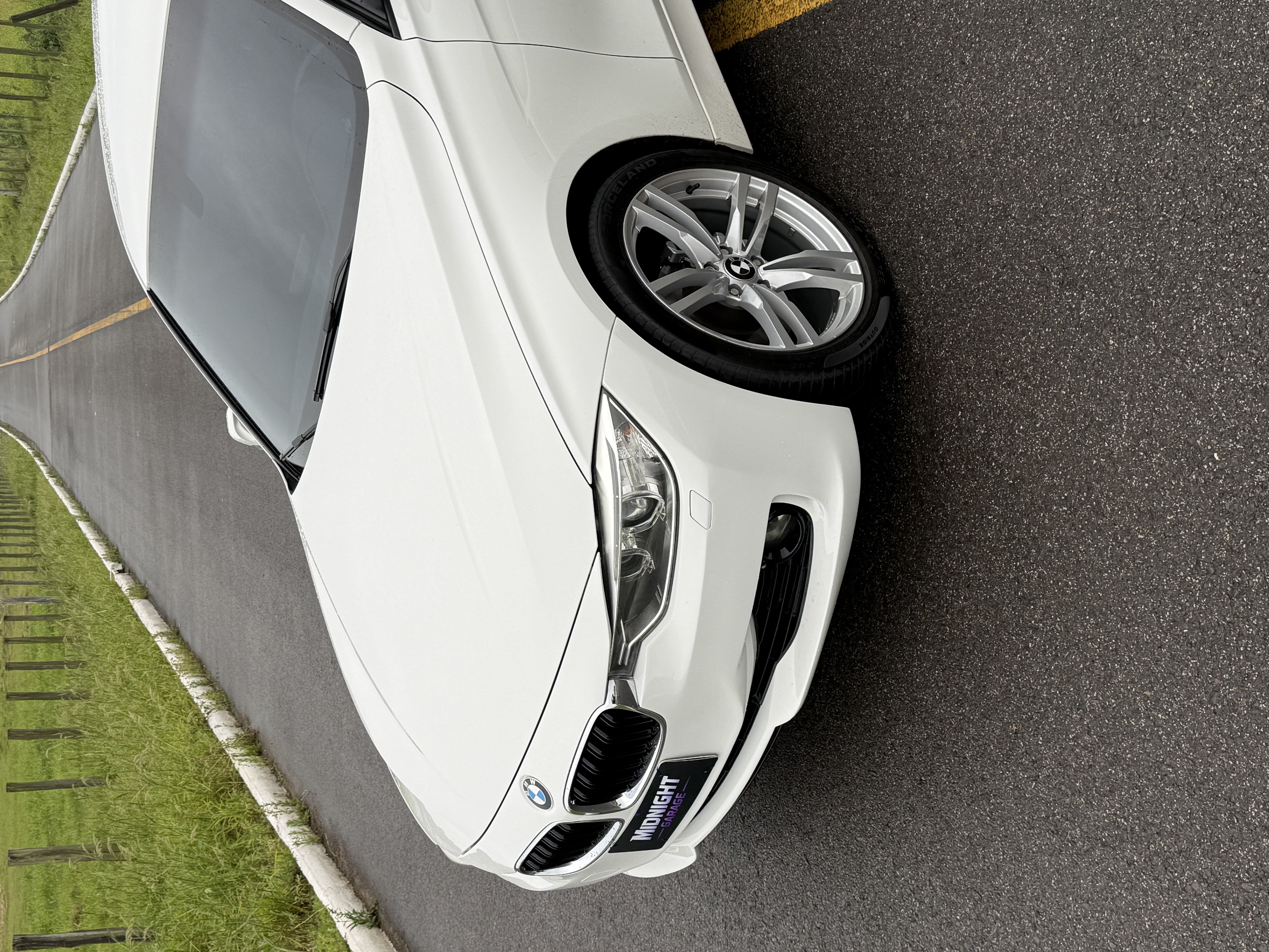 BMW 320i Sport GP 2013, foto 2