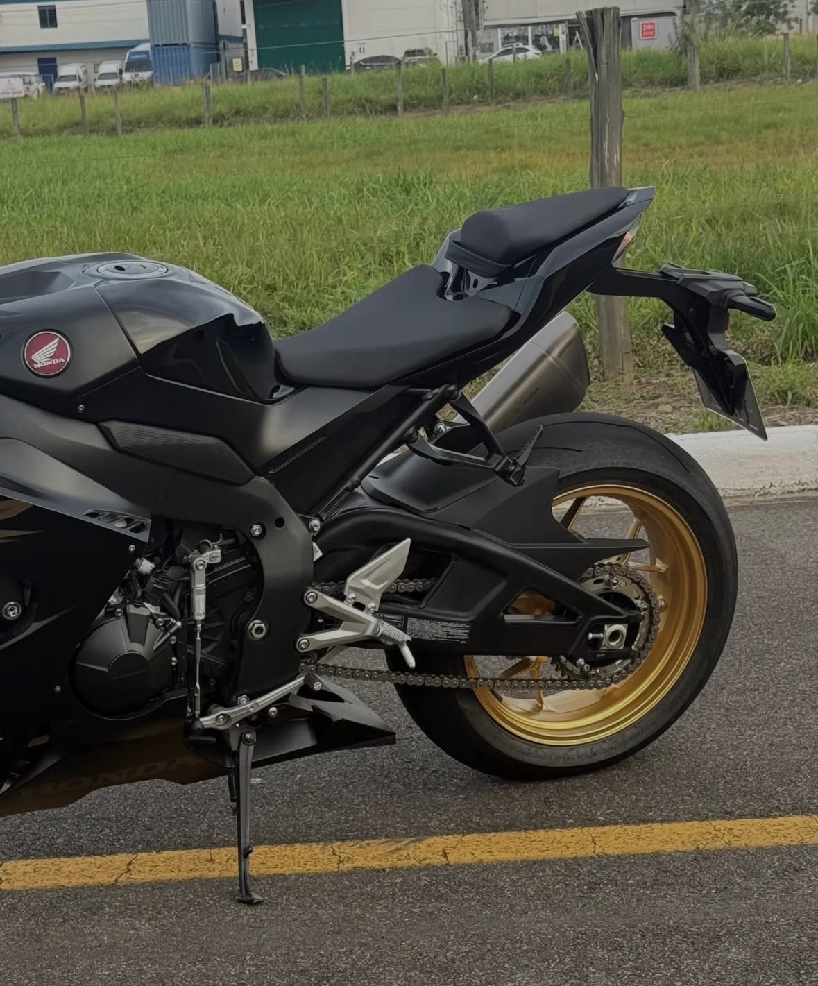 Honda CBR 1000RR-R Fireblade SP, foto 4