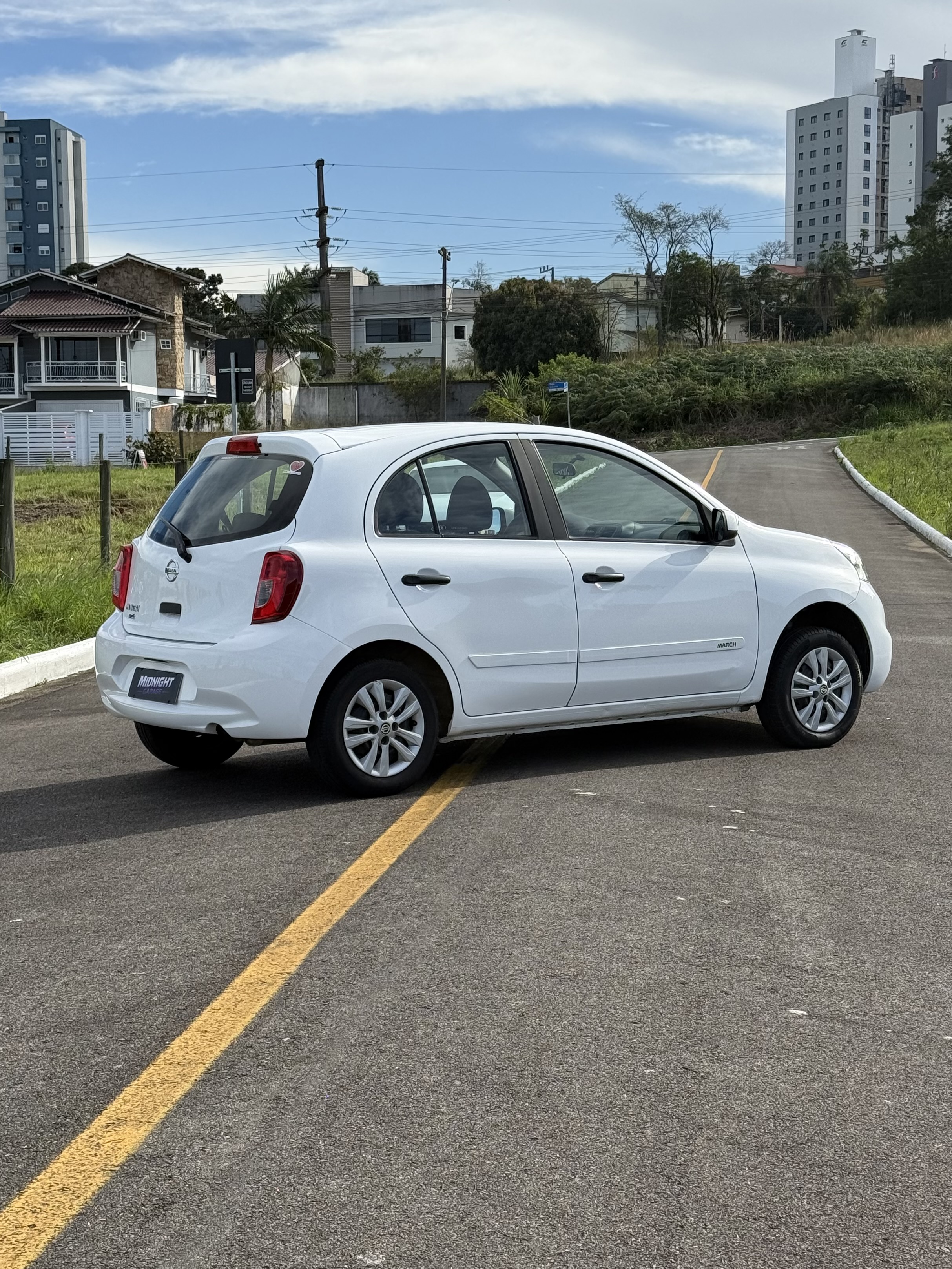 Nissan March S 1.0 manual, foto 4