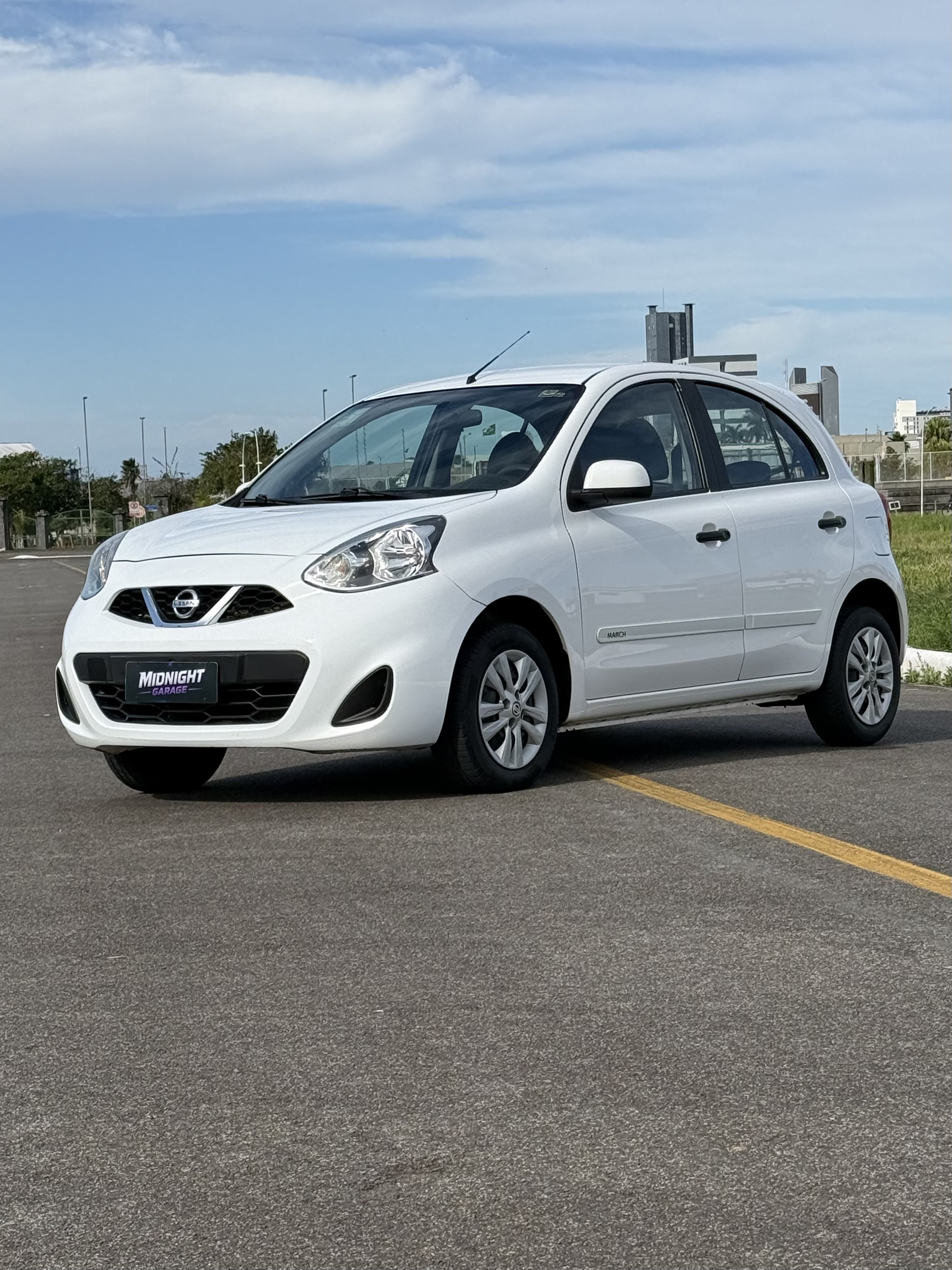 Nissan March S 1.0 manual, foto 2